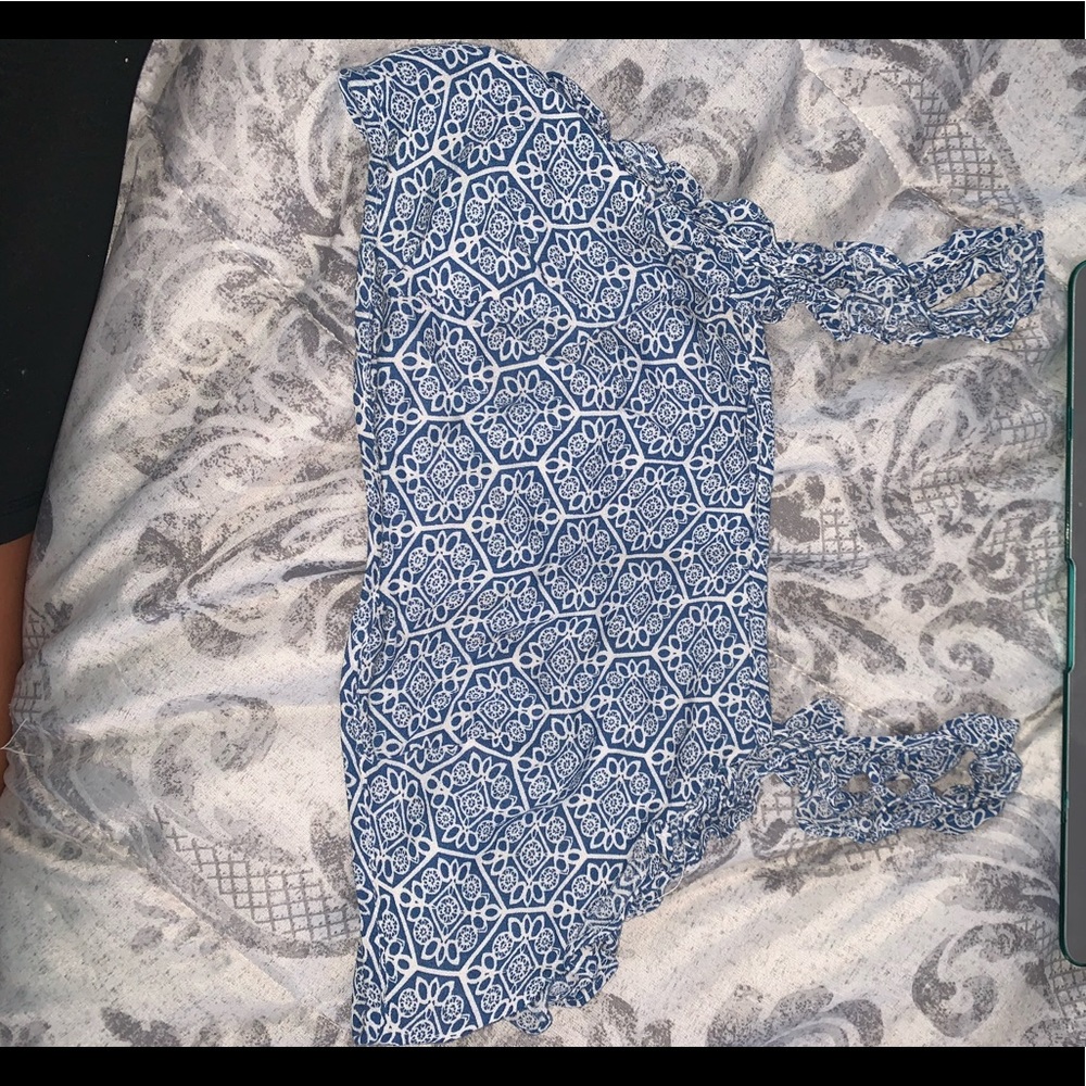 Crop patterned tank top